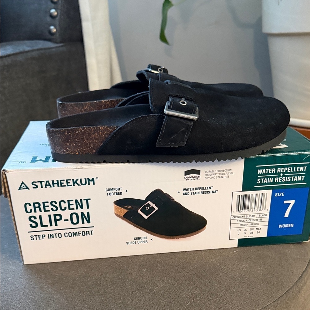 Staheekum CrescenWomens 7 Black Suede Slip-On Clogs NIB Granola Boho - Picture 5 of 7